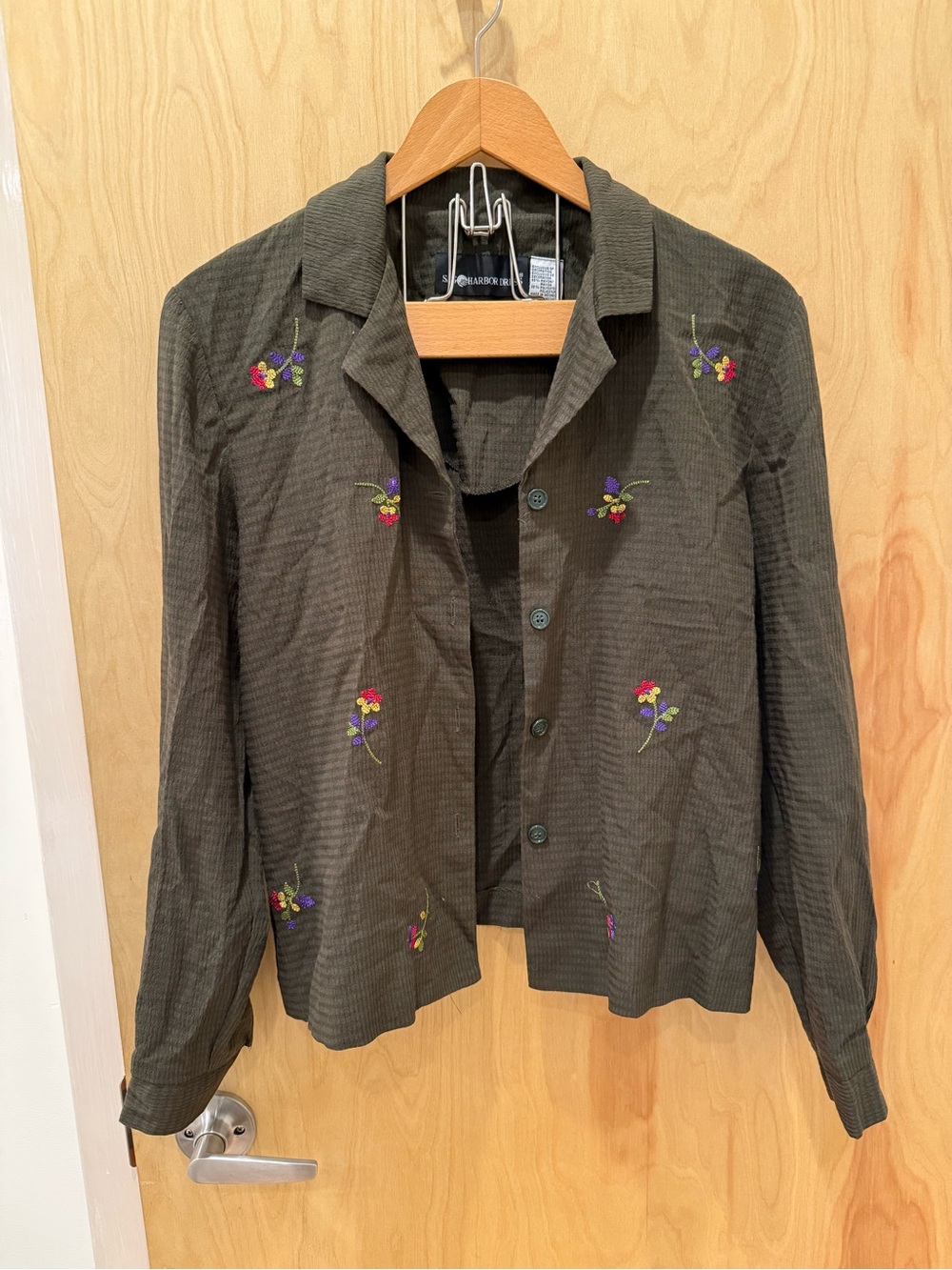 Sag Harbor Olive Green Floral Embroidered Button-Down Shirt